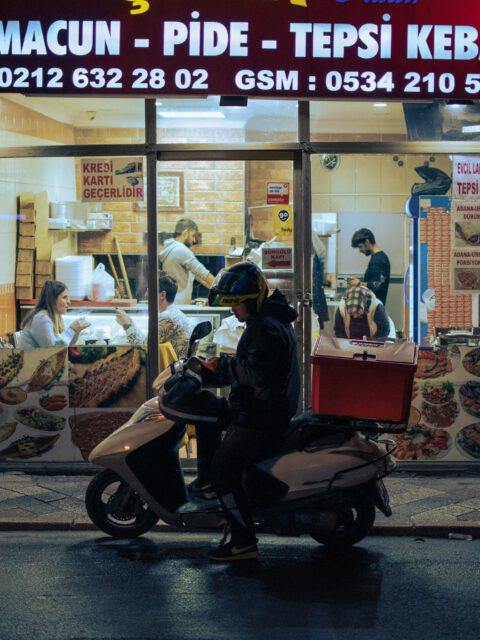 Lahmucan en pide in Istanbul
